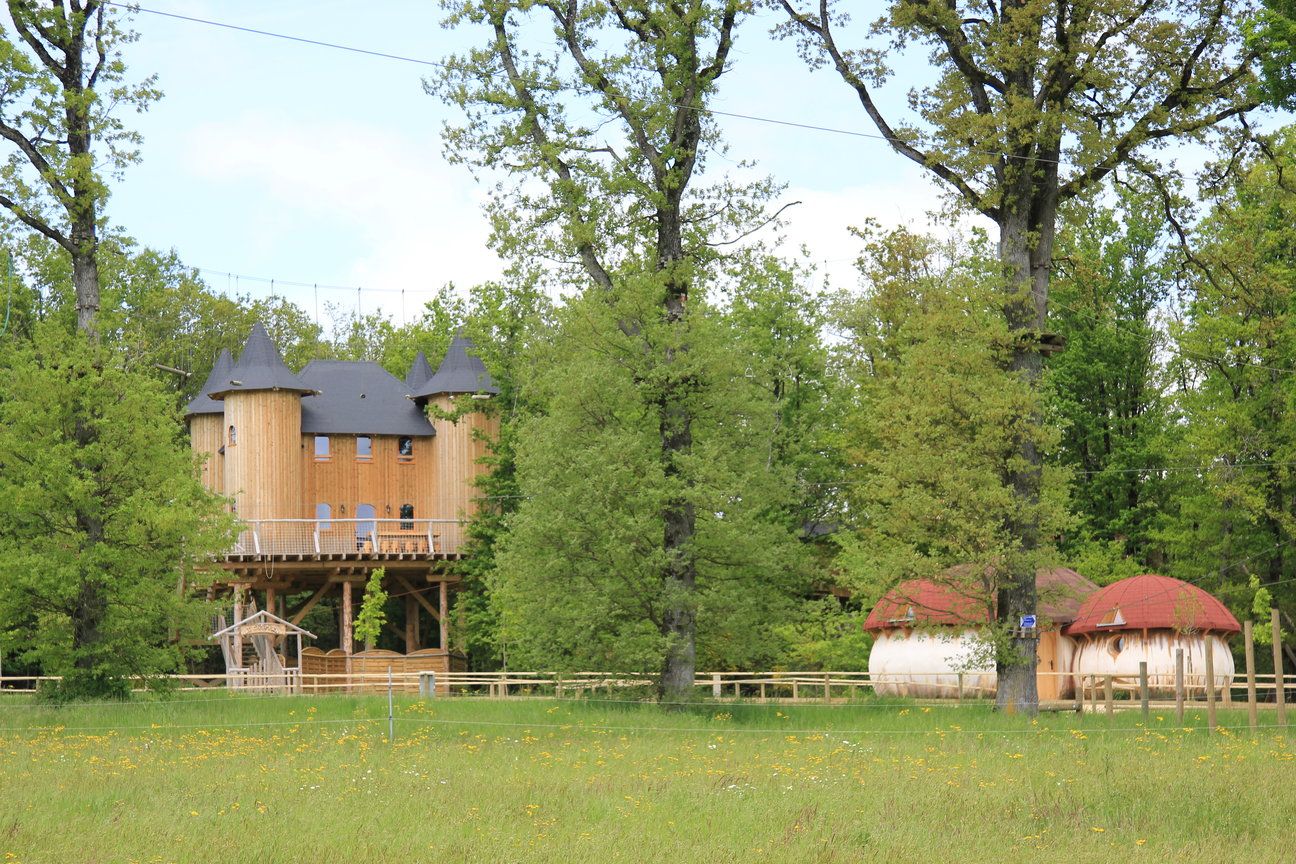 Photo défiplanet le parc à Dienne - Location de gîte