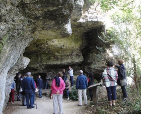 Photo Grottes de Chaffaud à Savigné - Location de gîte